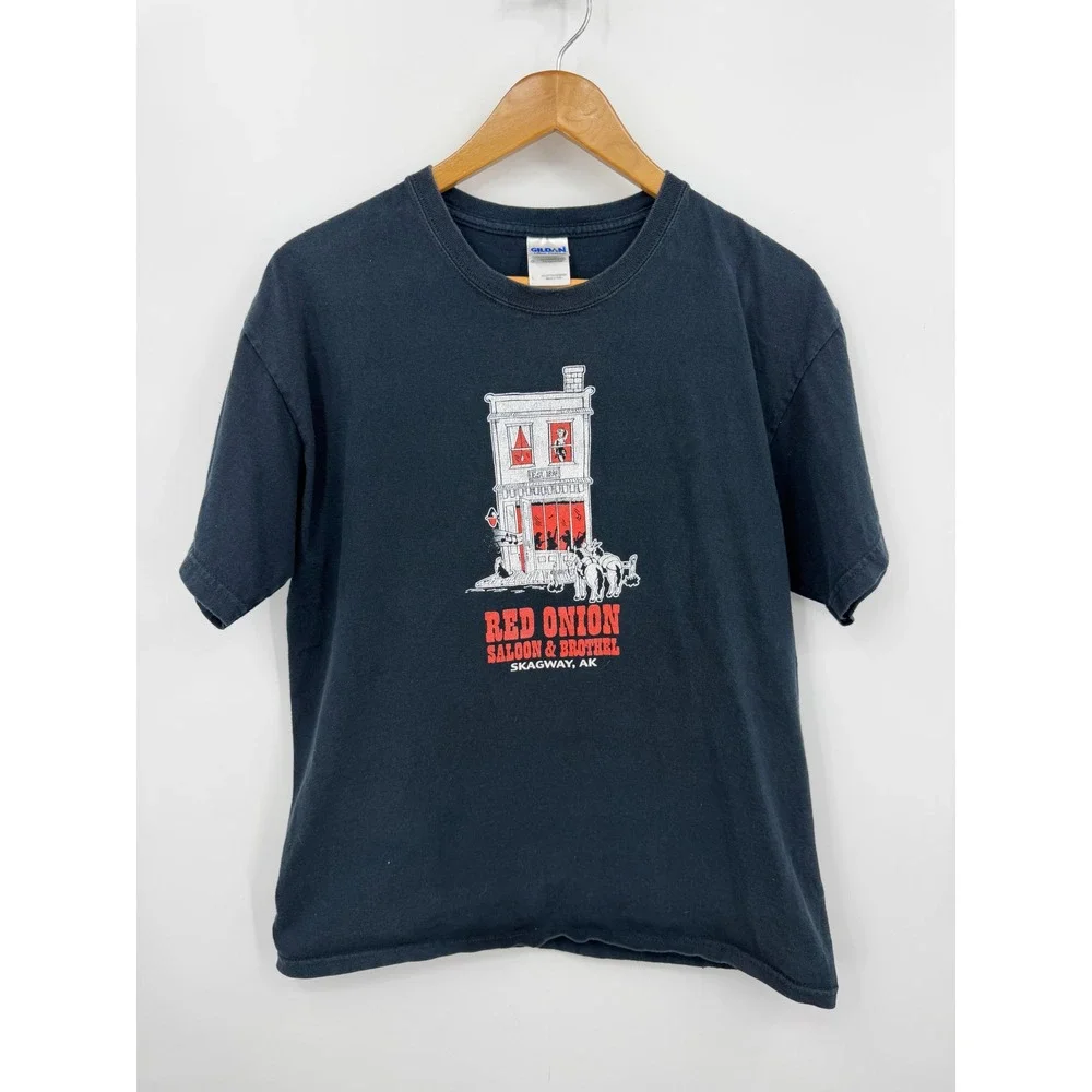 Gildan Red Onion Saloon Brothel T-Shirt Men Large Black Skagway Alaska Graphic